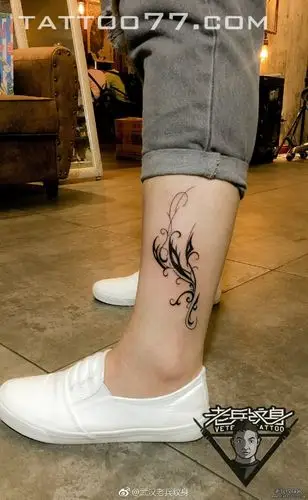 小腿图腾纹身图案