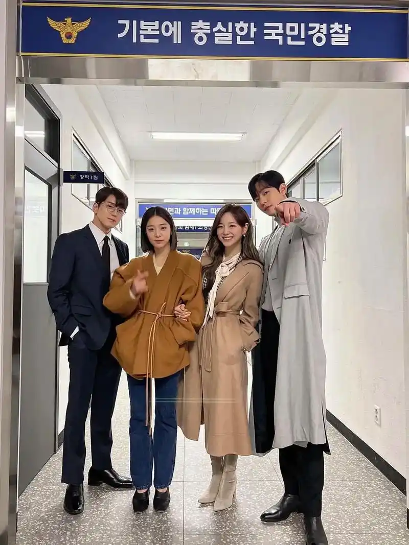 安孝燮 #社内相亲#金世正安孝燮 #薛仁雅金旻奎 #韩剧 - 抖音