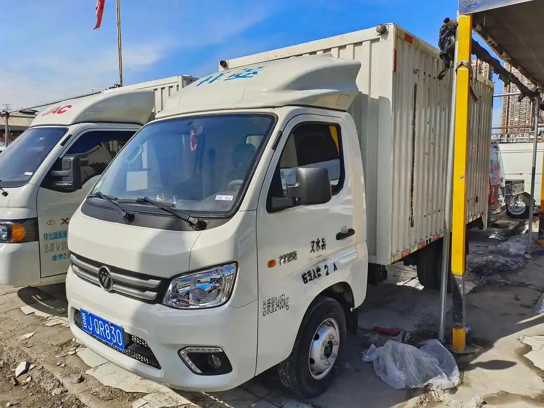 20年福田箱车3.3米长.新到20年福田祥菱箱货,个人一手车 - 抖音