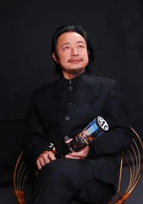 中国当代著名书画家于云龙