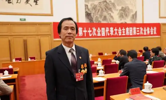 国宝高凤林焊接3万次连焊10分钟不眨眼美宇航局2次求助