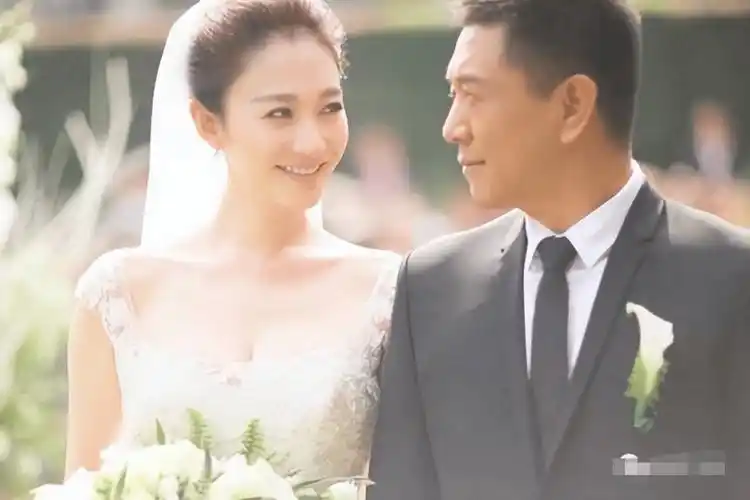 李小冉情路虽坎坷,终获人间清醒赞誉,翻身之日已至_孙东海_吕先生_剧