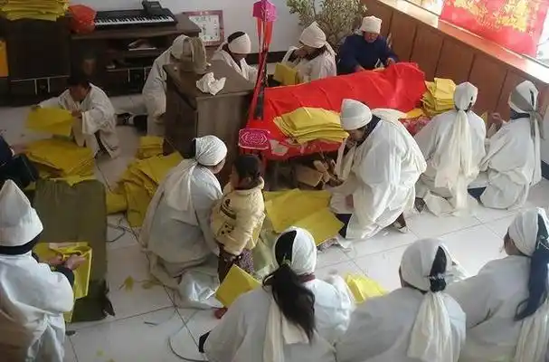 老人去世百天规矩,老人去世一百天祭奠注意事项(真有这样的要求和讲究