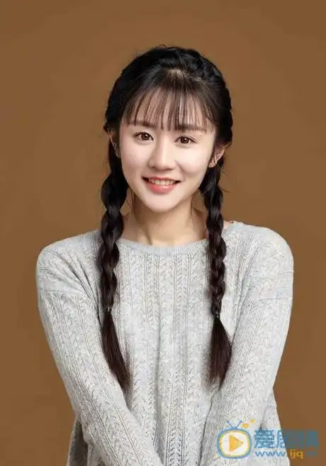 曹琦写真 曹琦图片写真-明星库 | 电视猫