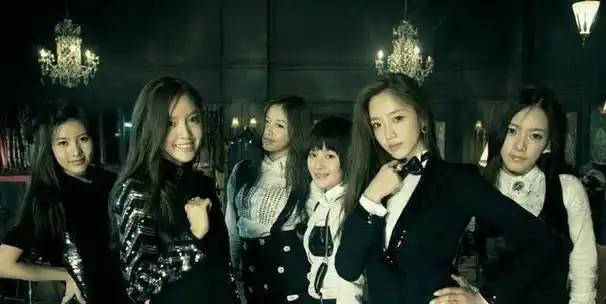 tara前成员朴素妍宣布结婚男方是足球运动员双方已恋爱3年