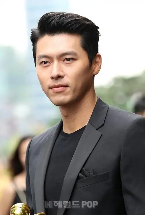 玄彬最新活动照曝光 名品外貌狙击女心【组图】【4】--韩国频道--人民