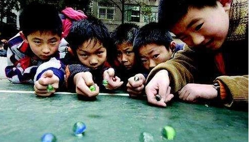 老照片延津那些70年代的童年游戏你小时候玩过几样