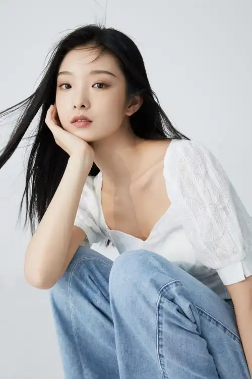 新疆李钰怎么了(新疆李珏个人资料图片)