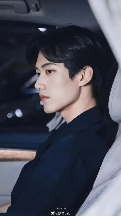 周柯宇易扬上线##周柯宇以爱为营