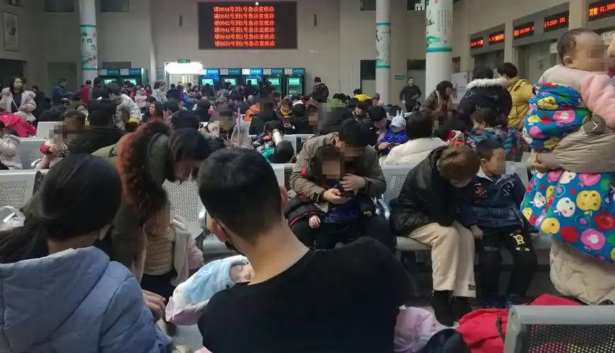 重要提醒这次流感好多人中招济南多家医院儿科门诊排长龙专家说