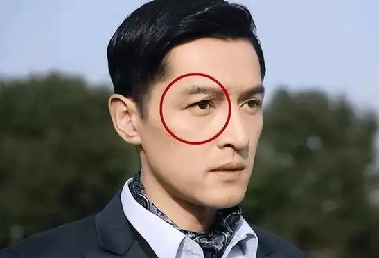 看狗都深情的6位男演员个个生了一双桃花眼天生带苏感