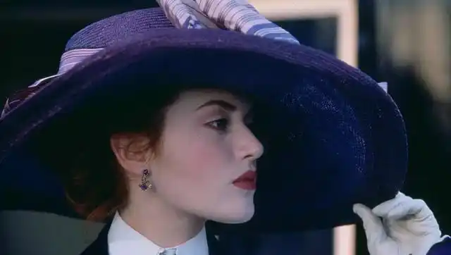 当年电影泰坦尼克号露丝首次亮相的镜头 导演卡梅隆拍了10遍