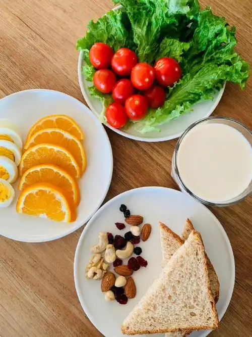 可以让我们整上午充满战斗力,如何搭配才能让早餐营养均衡,补充一上午