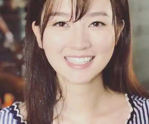 乔欣素颜自拍 求刘海听话