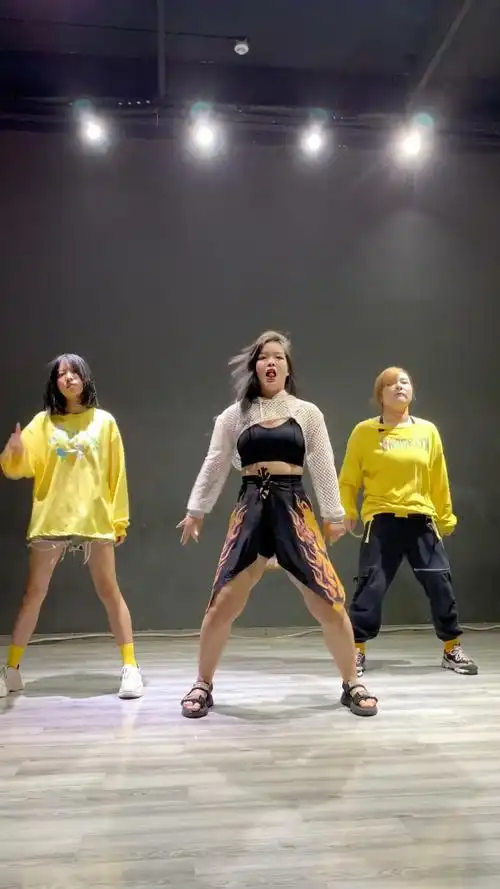 最火网红舞来一波,特别流行的舞蹈