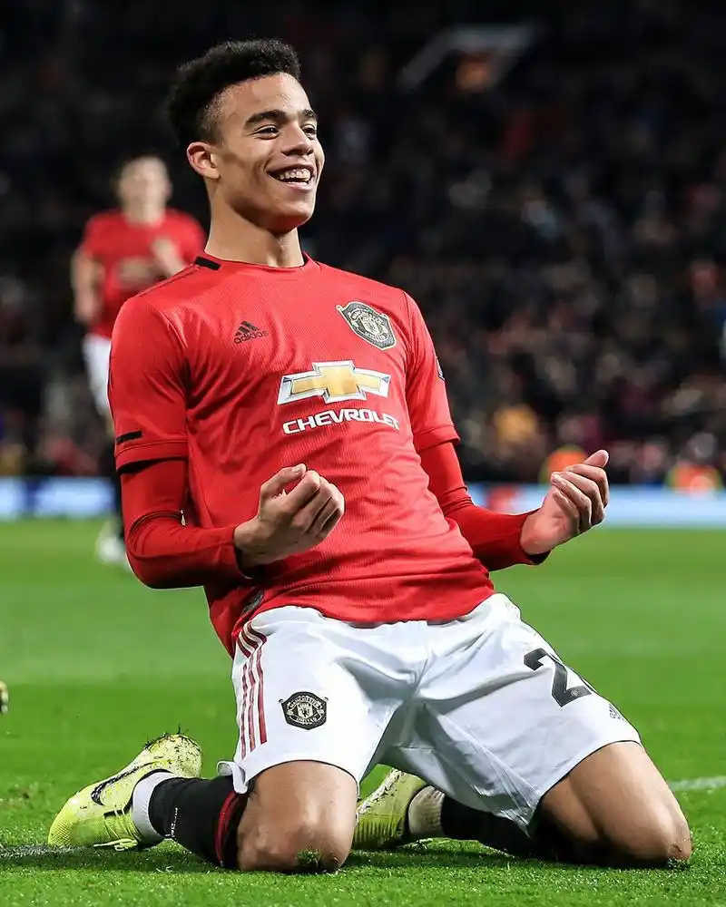 拥有c罗的代价格林伍德不满c罗要离开本泽马迪巴拉就是先例