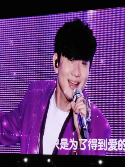 大屏上的林俊杰##亚洲天王林俊杰