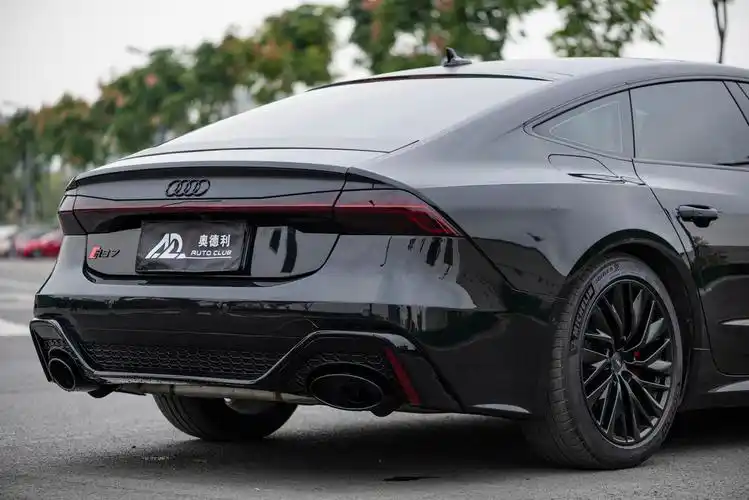 奥迪a7黑武士,一个字酷又帅._奥迪a7车友圈_懂车帝