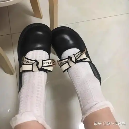 为什么男朋友喜欢闻我的臭袜子? - 知乎