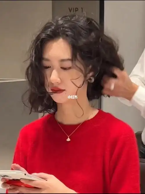 复古港风发式烫75懒人必备头发细软烫也好看