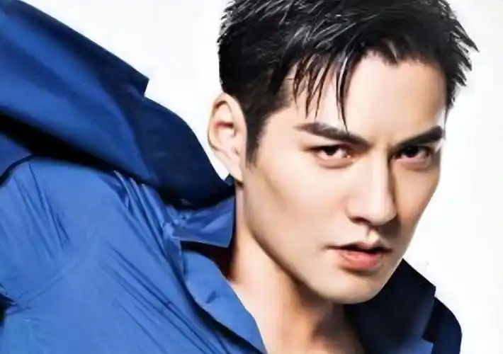 中国颜值最高十大男星(长相剑眉星目的10位男明星)-七暖网