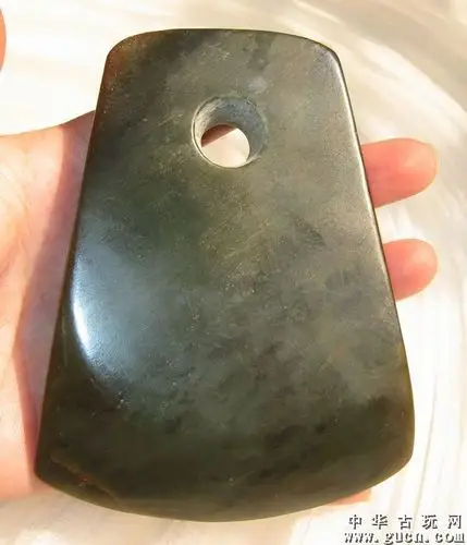 新石器时代玉钺(玉斧)