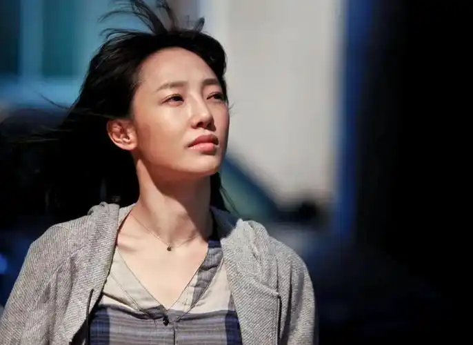 离婚7年,白百何与陈羽凡的人生境况,早已是一天一地