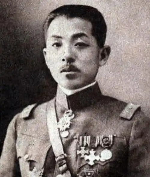 101岁张学良妻子从于凤至成赵一荻幽禁50年每日养鸡种菜