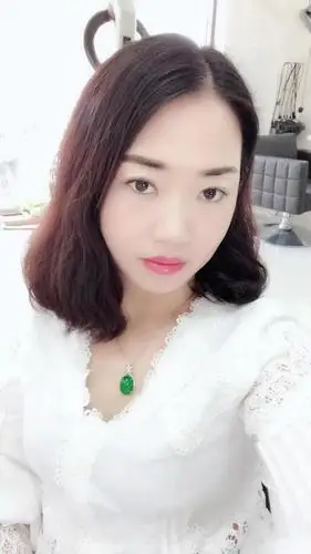 30岁离异女征婚照片(id:110491495)_广东深圳征婚交友_珍爱网