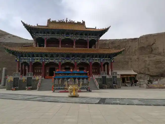 青海昆仑山西王母瑶池