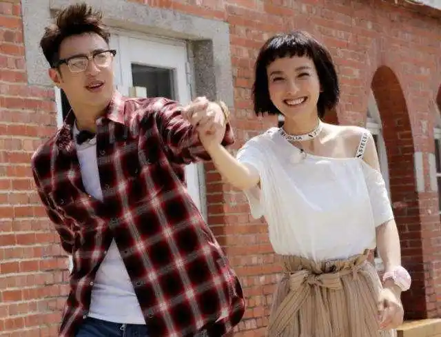 吴昕管年纪比自己小的韩庚叫哥是恋人无需避讳还是真的情商低