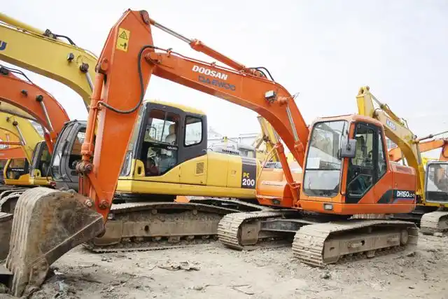 二手大宇挖机,日本海关二手挖掘机市场