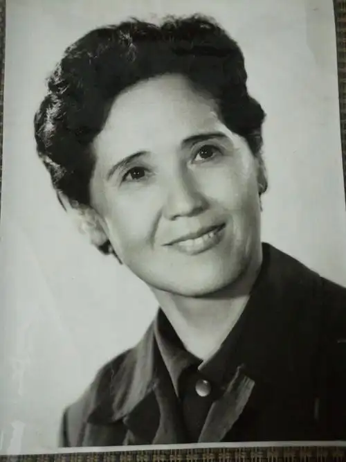 原创德高望重温文尔雅的梁鲁园老师