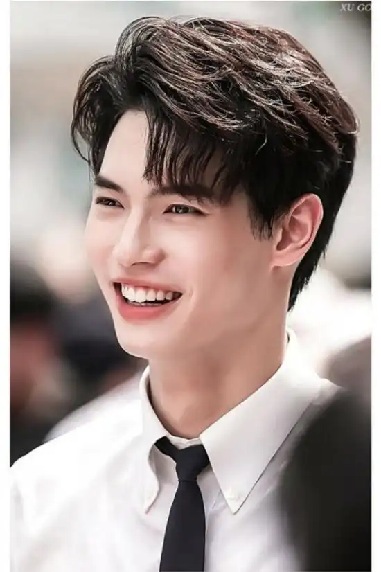 泰国高人气小鲜肉,win榜上有名