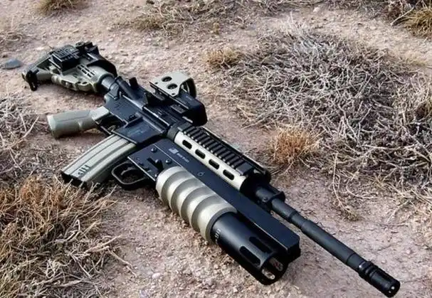 美国人的最爱ar15自动步枪