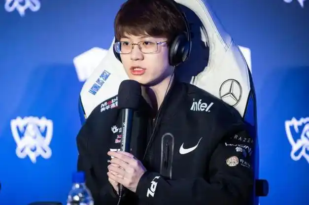 meiko迎来lpl第900次出场称自己是最老的老将