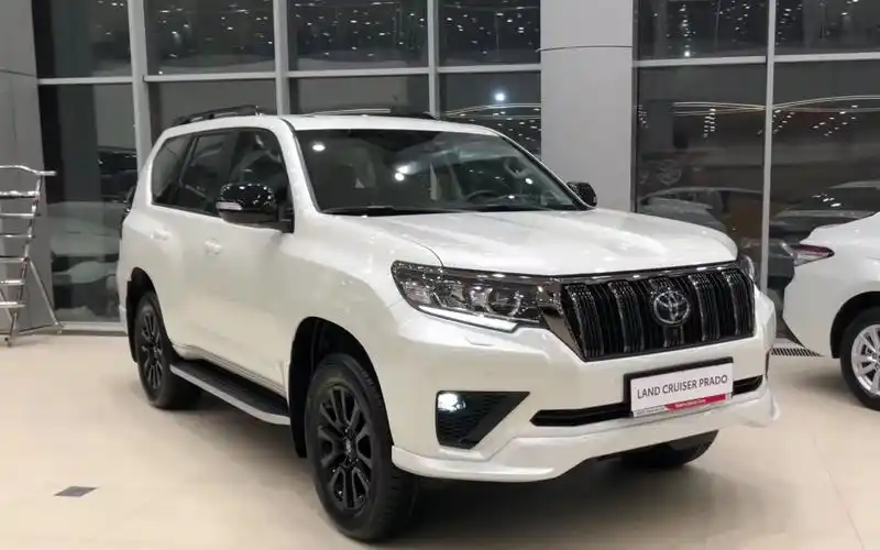 【熟肉】2021款俄规丰田普拉多2.8t黑曜版毛子评测_哔哩哔哩_bilibili