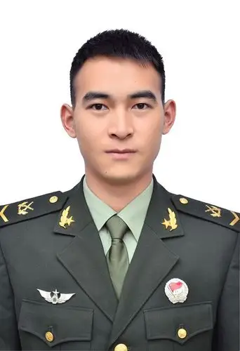 杜富国证件照.黄巧 摄