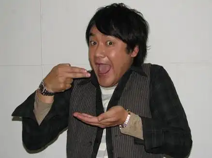 html      日本搞笑艺人田村宪司(36岁)因在电台节目大赞公司三洋电机