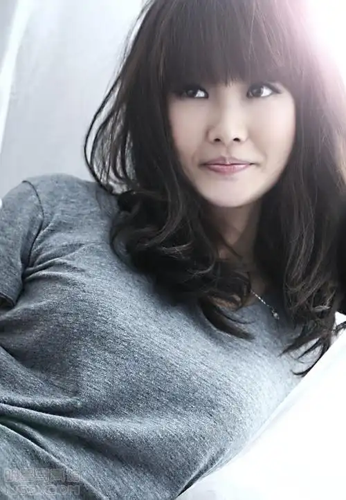 金海心写真-683x988.166k.大图-明星写真馆n63.com