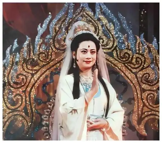 白娘子|赵雅芝|游本昌|左大玢|魔术师_网易订阅