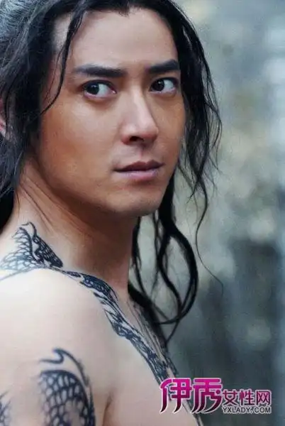 韩栋饰"九纹龙"史进