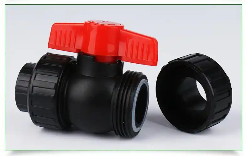 厂家供应 水暖黑色pe双活接全塑球阀 20 25 32 40 50 63全塑球阀