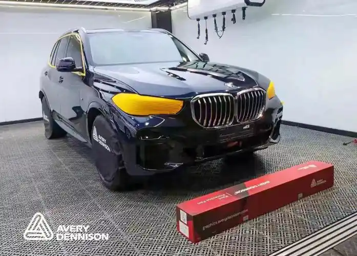 宝马x5艾利丹尼森车衣