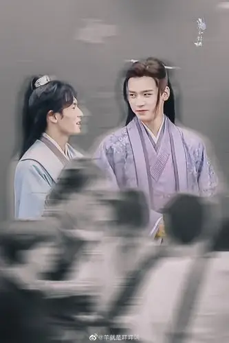 天涯客张哲瀚龚俊同框路透 来自羊就是咩咩叫 - 微博