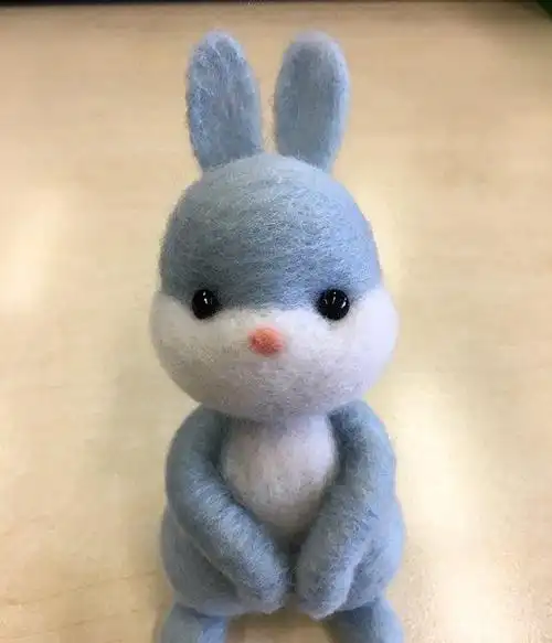 羊毛毡小兔子的diy教程兔子这么可爱你不戳一个收藏学习