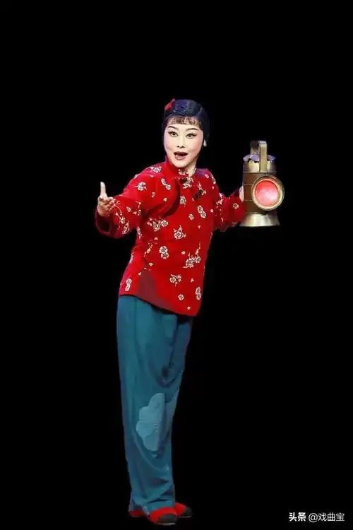 万晓慧 饰 李铁梅