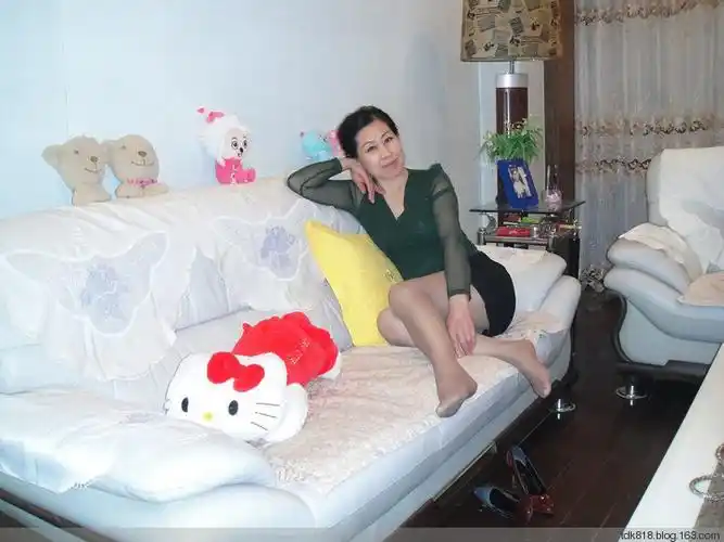 【转载】徐娘半老风韵依然/七绝