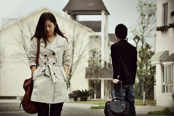 婚后只因我不能生育,丈夫却这样对我,让我心如刀割