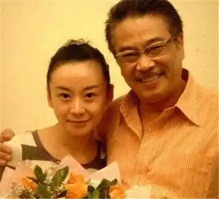 吴孟达为何养4老婆5孩子每月生活费30万3